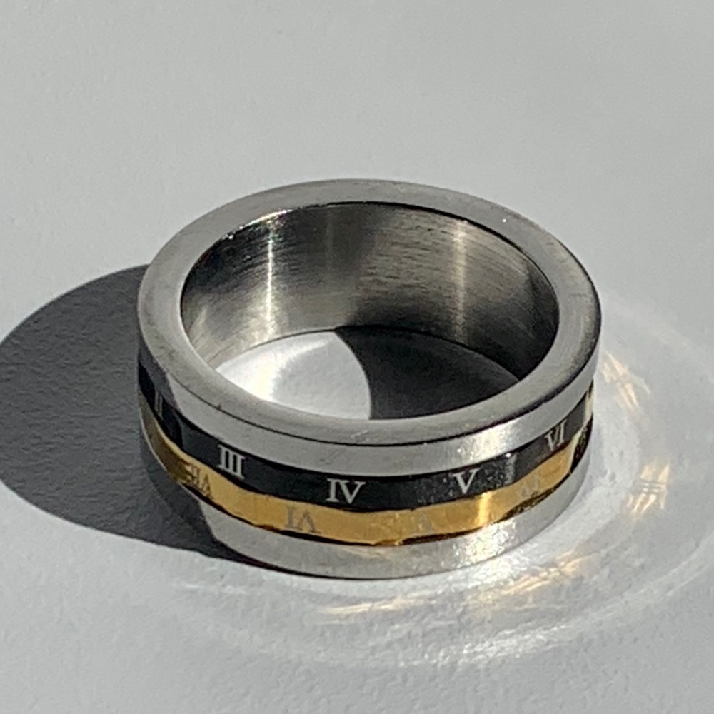 Personalized 6mm Stainless Steel Spinner Ring with Roman Numeral